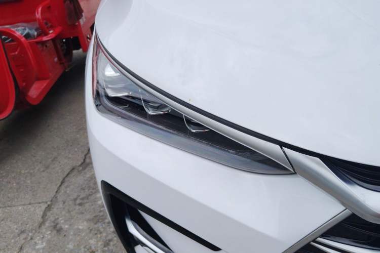 Used BYD Tang New Energy 2021 DM-i 112KM Prestige Model Right Front Headlight