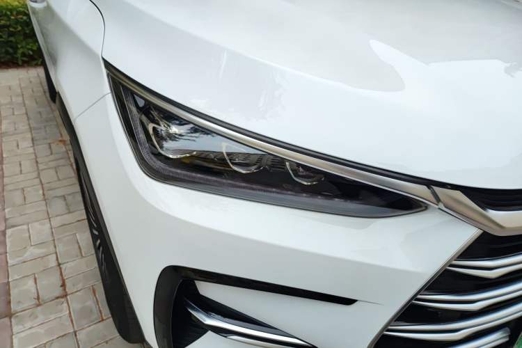 Used BYD Tang New Energy 2021 DM 2.0T Four-Wheel Drive High-Performance Luxury Model Right Front Headlight