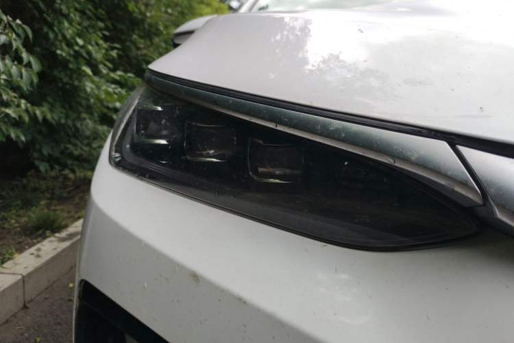 Used BYD Tang New Energy 2021 DM-i 112KM Prestige Model Right Front Headlight