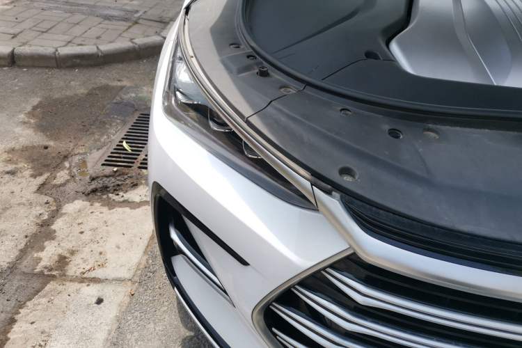 Used BYD Tang New Energy 2021 DM 2.0T Four-Wheel Drive High-Performance Flagship Model Right Front Headlight