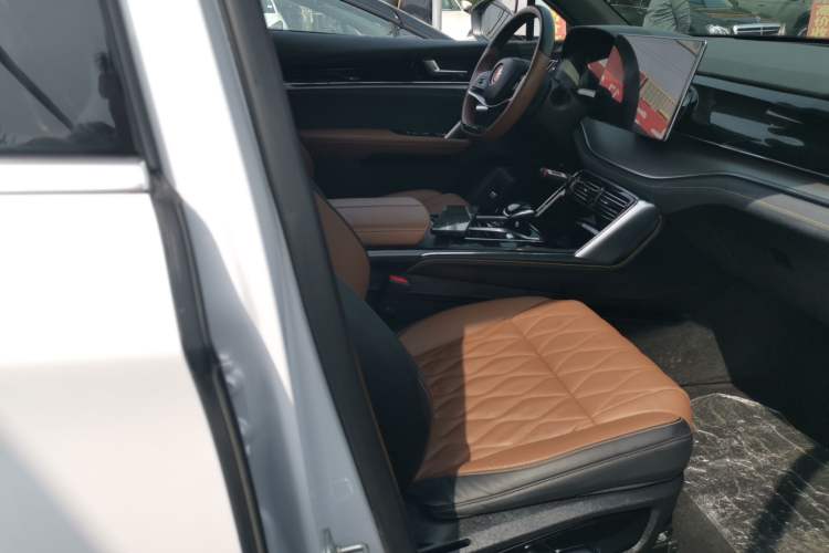 Used BYD Tang New Energy 2021 DM-i 112KM Prestige Model Right Front Seat