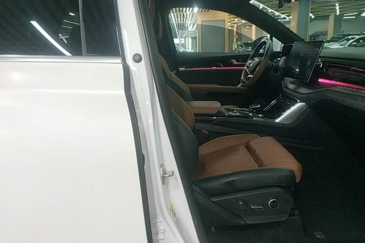 Used BYD Tang New Energy 2021 DM 2.0T Four-Wheel Drive High-Performance Flagship Model Right Front Seat