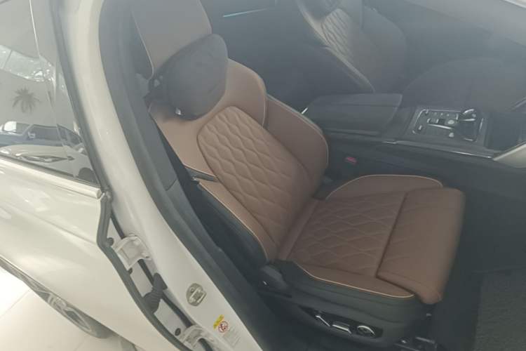 Used BYD Tang New Energy 2021 DM-i 112KM Prestige Model Right Front Seat