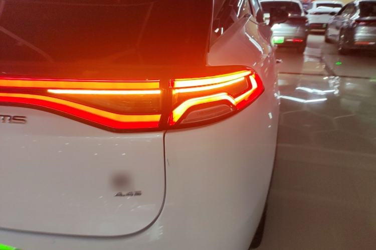 Used BYD Tang New Energy 2021 EV Four-Wheel Drive High-Performance Flagship Model Right Rear Taillight