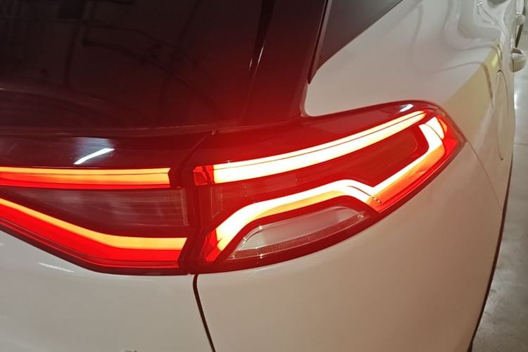 Used BYD Tang New Energy 2021 EV Four-Wheel Drive High-Performance Luxury Model Right Rear Taillight