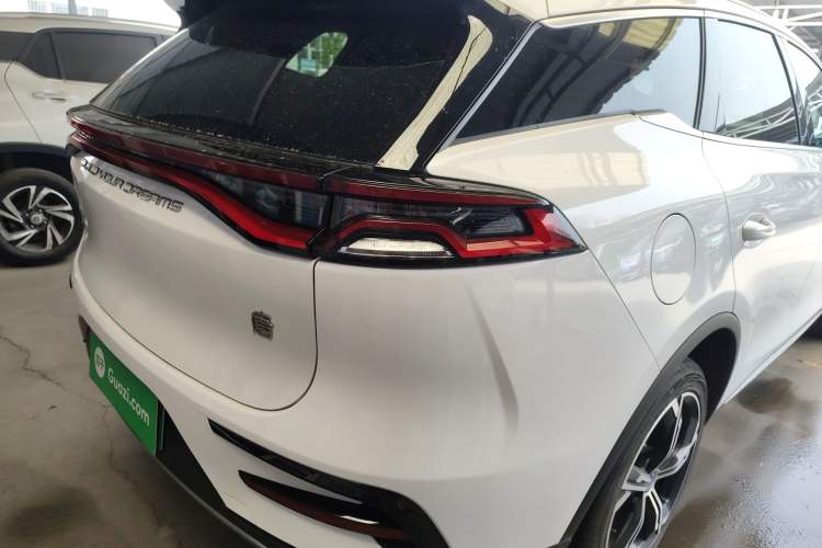Used BYD Tang New Energy 2021 DM-i 112KM Prestige Model Right Rear Taillight
