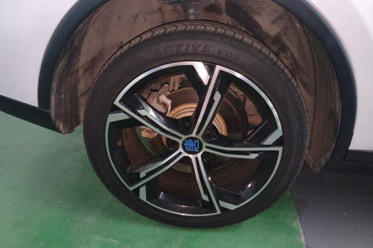 Used BYD Tang New Energy 2021 DM 2.0T Four-Wheel Drive Performance Edition Prestige Model Exterior 2