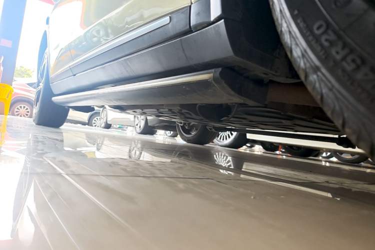 Used BYD Tang New Energy 2021 DM-i 112KM Prestige Model Right Side Sill