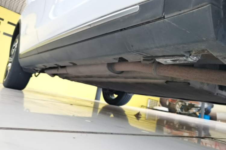 Used BYD Tang New Energy 2021 DM-i 112KM Prestige Model Right Side Sill