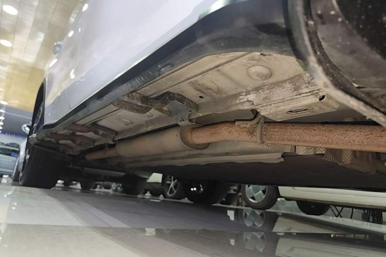 Used BYD Tang New Energy 2021 DM-i 112KM Prestige Model Right Side Sill