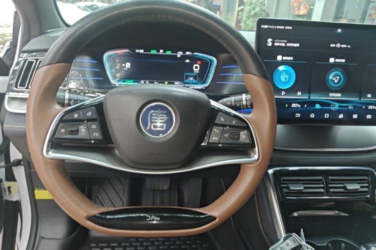 Used BYD Tang New Energy 2021 DM 2.0T Four-Wheel Drive High-Performance Flagship Model Steering Wheel