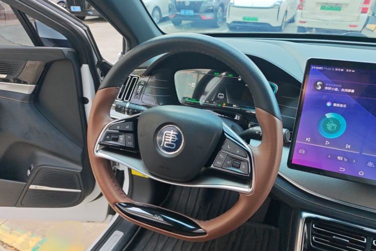 Used BYD Tang New Energy 2021 DM 2.0T Four-Wheel Drive High-Performance Flagship Model Steering Wheel