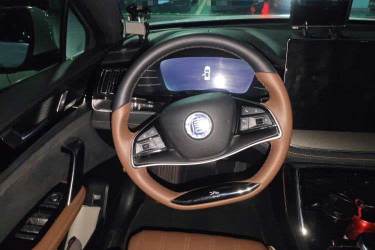 Used BYD Tang New Energy 2021 DM 2.0T Four-Wheel Drive High-Performance Flagship Model Steering Wheel