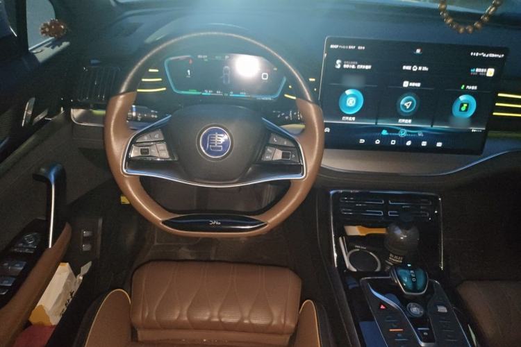 Used BYD Tang New Energy 2021 DM 2.0T Four-Wheel Drive High-Performance Flagship Model Steering Wheel