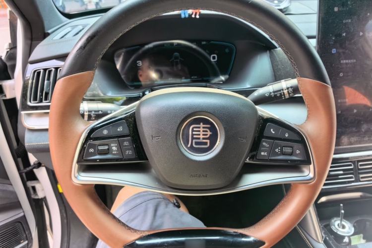 Used BYD Tang New Energy 2021 DM-i 112KM Prestige Model Steering Wheel