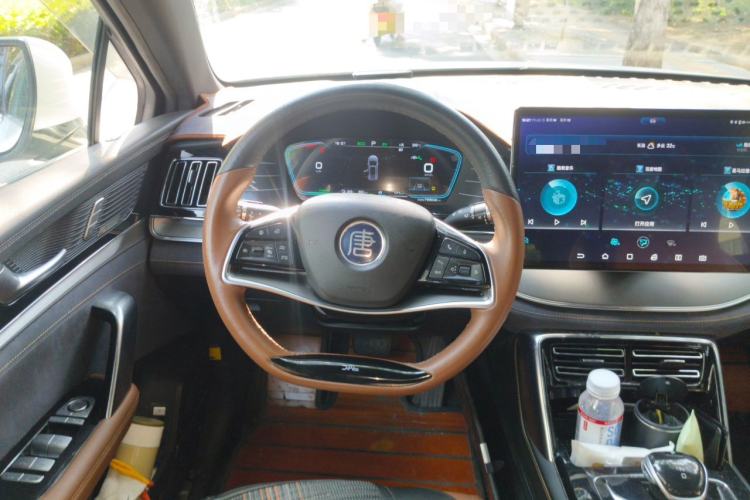 Used BYD Tang New Energy 2021 DM 2.0T Four-Wheel Drive High-Performance Flagship Model Steering Wheel