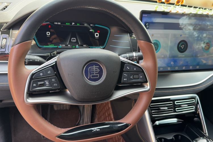 Used BYD Tang New Energy 2021 DM 2.0T Four-Wheel Drive High-Performance Flagship Model Steering Wheel