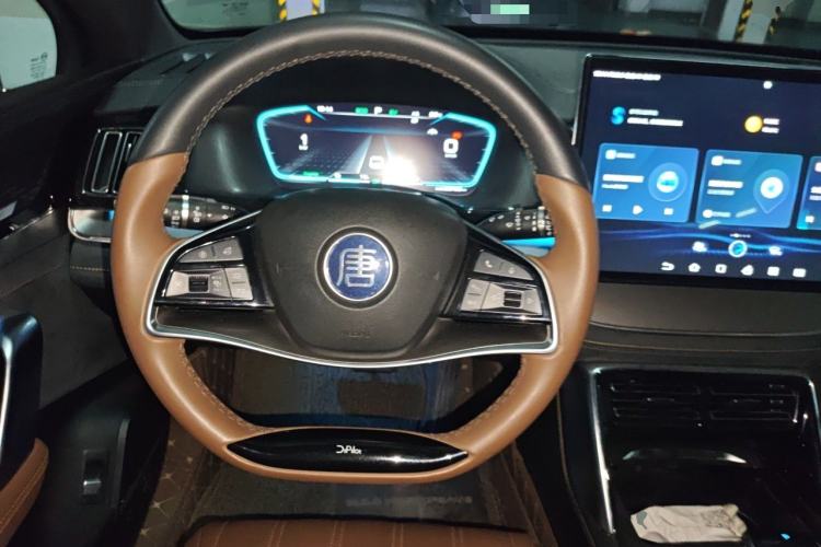 Used BYD Tang New Energy 2021 DM-i 112KM Prestige Model Steering Wheel