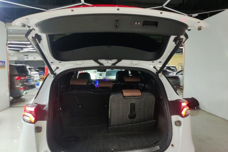 Used BYD Tang New Energy 2021 EV Four-Wheel Drive High-Performance Flagship Model Trunk