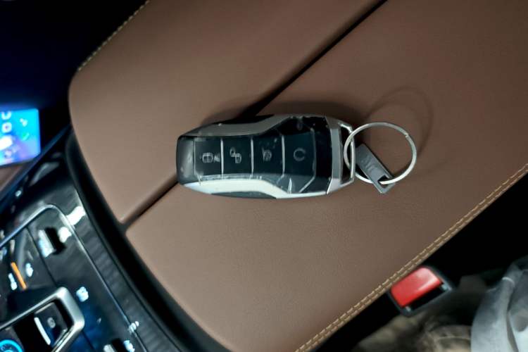 Used BYD Tang New Energy 2021 DM-i 112KM Prestige Model Vehicle Key