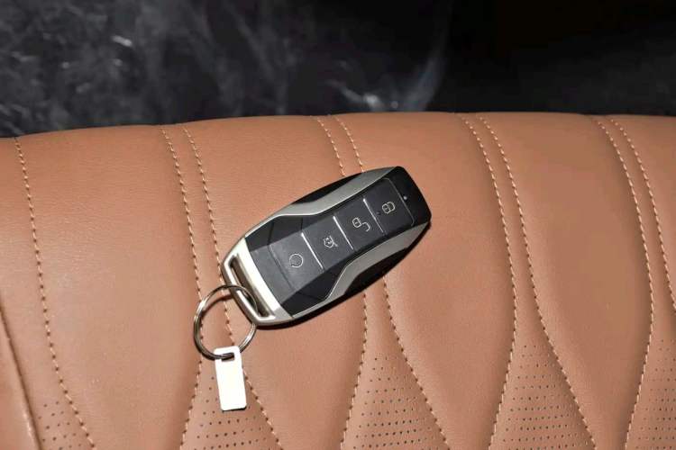 Used BYD Tang New Energy 2021 DM-i 112KM Prestige Model Vehicle Key