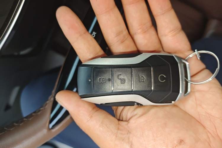 Used BYD Tang New Energy 2021 DM 2.0T Four-Wheel Drive High-Performance Flagship Model Vehicle Key