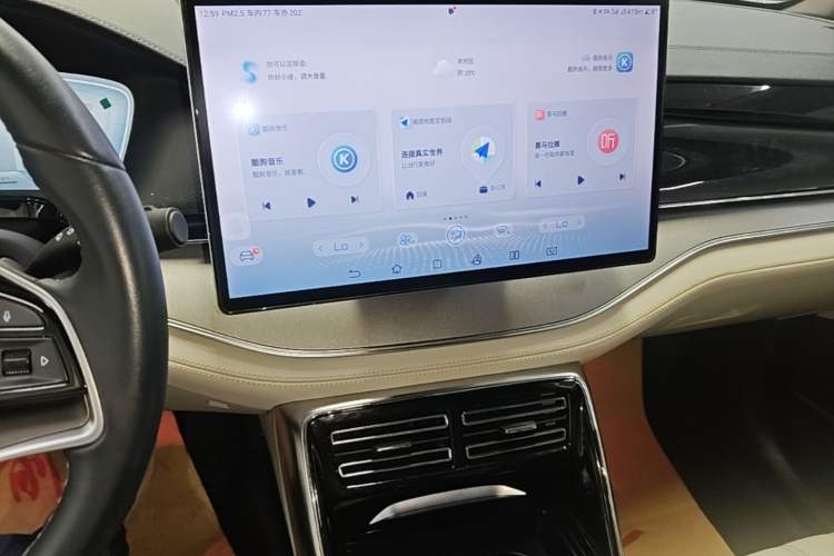 Used BYD Tang New Energy 2022 EV 600KM Luxury Model Audio And AC Panel