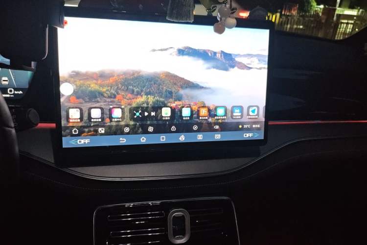 Used BYD Tang New Energy 2022 EV 730KM Luxury Model Audio And AC Panel