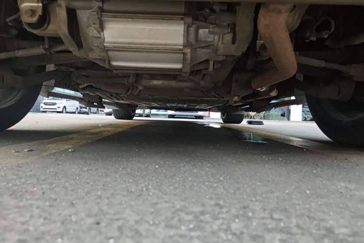 Used BYD Tang New Energy 2022 DM-p 215KM Four-Wheel Drive Flagship Model Chassis Rear