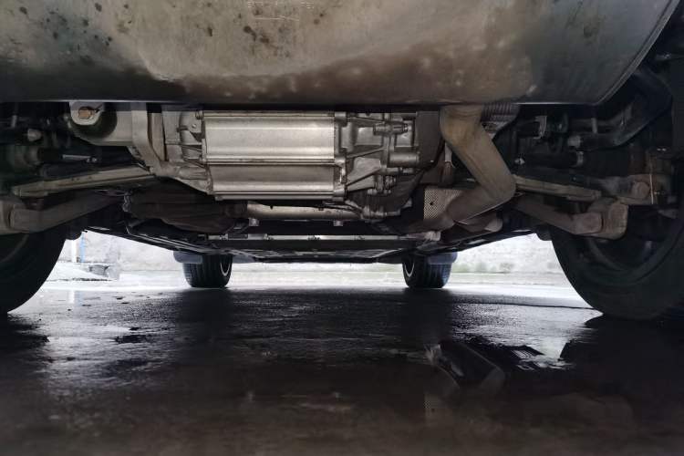 Used BYD Tang New Energy 2022 DM-p 215KM Four-Wheel Drive Flagship Model Chassis Rear