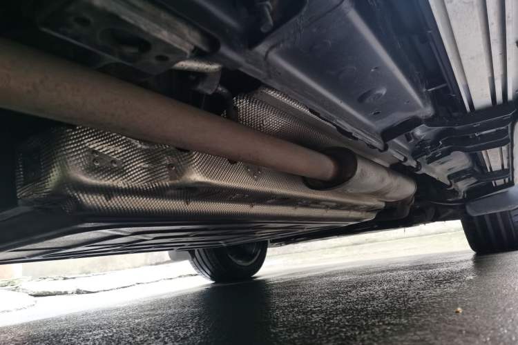 Used BYD Tang New Energy 2022 DM-p 215KM Four-Wheel Drive Flagship Model Chassis Rear Right