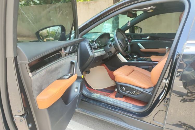 Used BYD Tang New Energy 2022 DM-p 215KM Four-Wheel Drive Flagship Model Driver Seat
