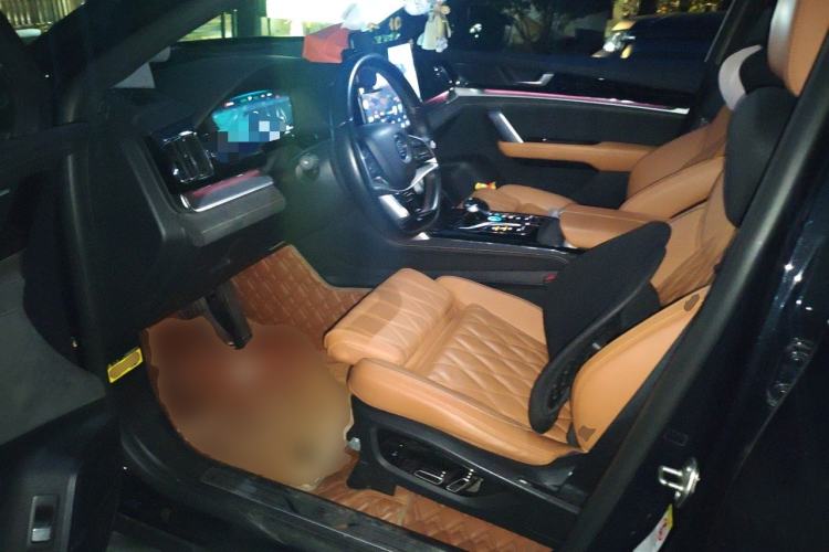 Used BYD Tang New Energy 2022 EV 730KM Luxury Model Driver Seat