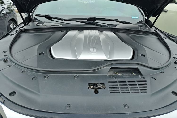 Used BYD Tang New Energy 2022 EV 730KM Luxury Model Engine Bay