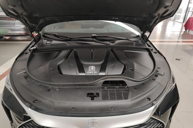 Used BYD Tang New Energy 2022 DM-p 215KM Four-Wheel Drive Flagship Model Engine Bay