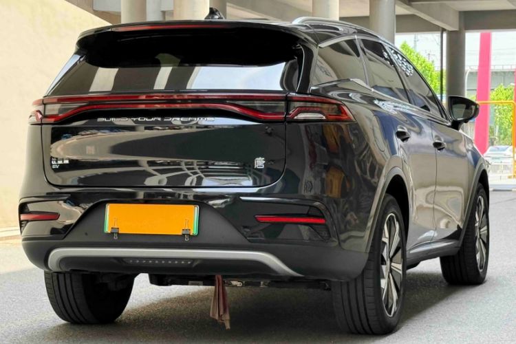 Used BYD Tang New Energy 2022 EV 730KM Luxury Model Exterior 4