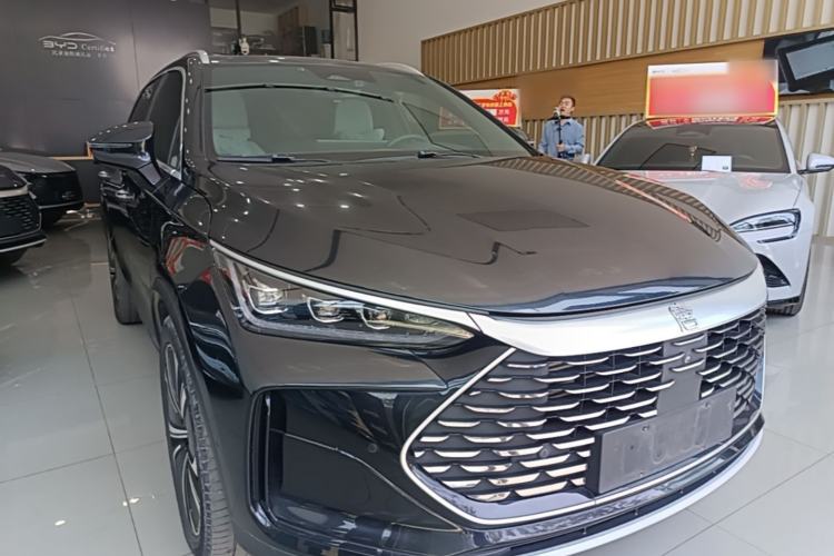 Used BYD Tang New Energy 2022 DM-p 215KM Four-Wheel Drive Flagship Model Front Right 45 Deg