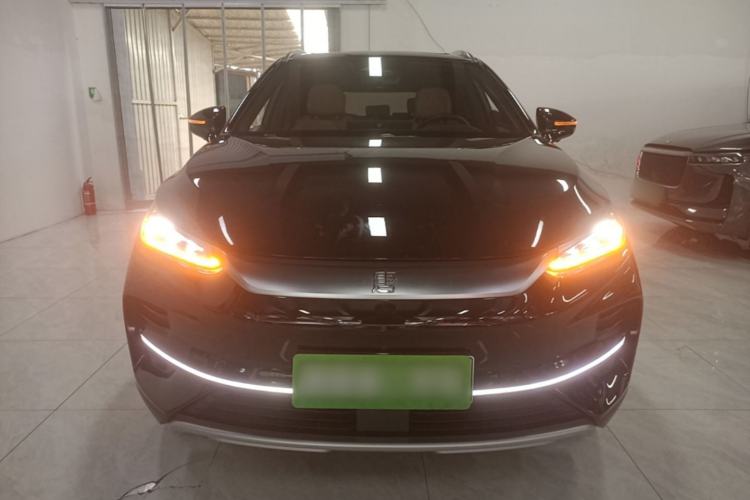 Used BYD Tang New Energy 2022 EV 730KM Luxury Model Front