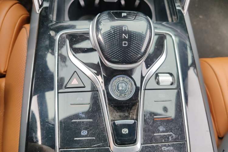 Used BYD Tang New Energy 2022 EV 730KM Luxury Model Gear Lever