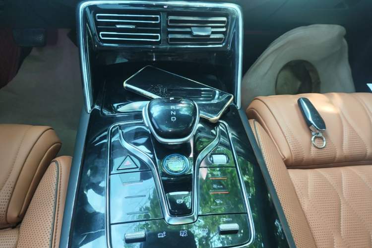 Used BYD Tang New Energy 2022 DM-p 215KM Four-Wheel Drive Flagship Model Gear Lever