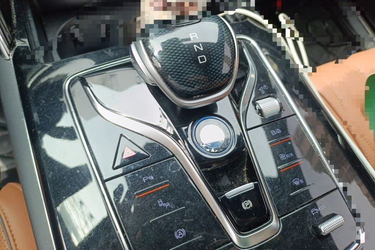Used BYD Tang New Energy 2022 EV 730KM Luxury Model Gear Lever
