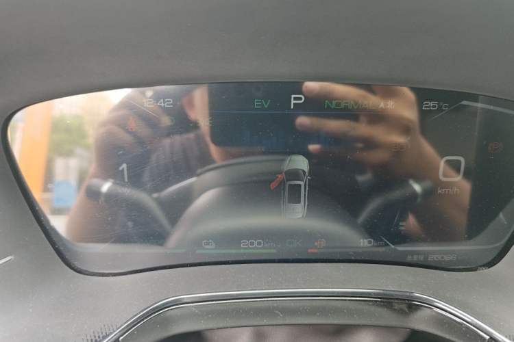 Used BYD Tang New Energy 2022 DM-p 215 km All-Wheel-Drive Deluxe Model Instrument Cluster