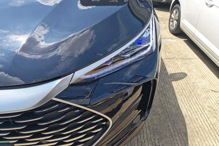 Used BYD Tang New Energy 2022 DM-p 215 km All-Wheel-Drive Deluxe Model Left Front Headlight