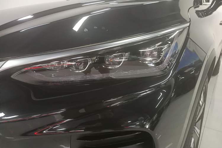 Used BYD Tang New Energy 2022 EV 730KM Luxury Model Left Front Headlight