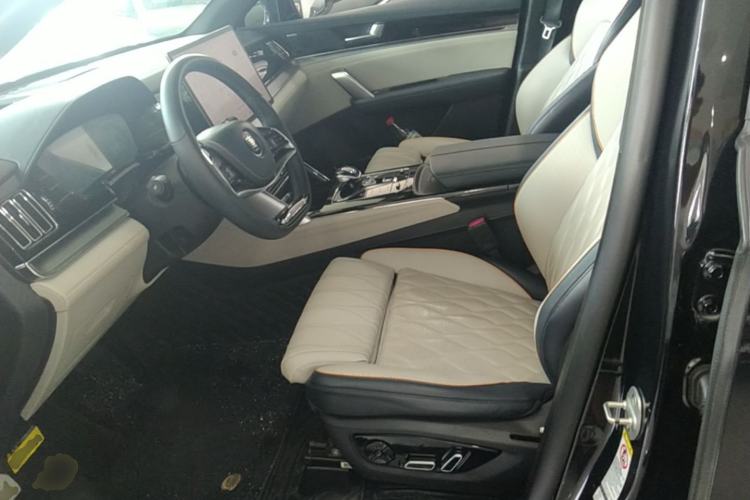 Used BYD Tang New Energy 2022 DM-p 215KM Four-Wheel Drive Flagship Model Left Front Seat
