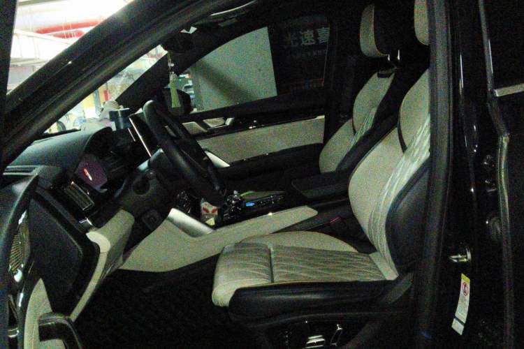 Used BYD Tang New Energy 2022 DM-p 215KM Four-Wheel Drive Flagship Model Left Front Seat