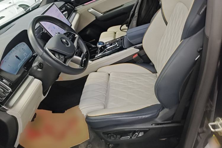 Used BYD Tang New Energy 2022 EV 600KM Luxury Model Left Front Seat