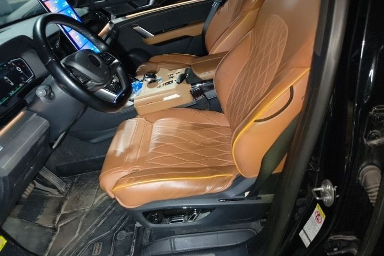 Used BYD Tang New Energy 2022 EV 730KM Luxury Model Left Front Seat