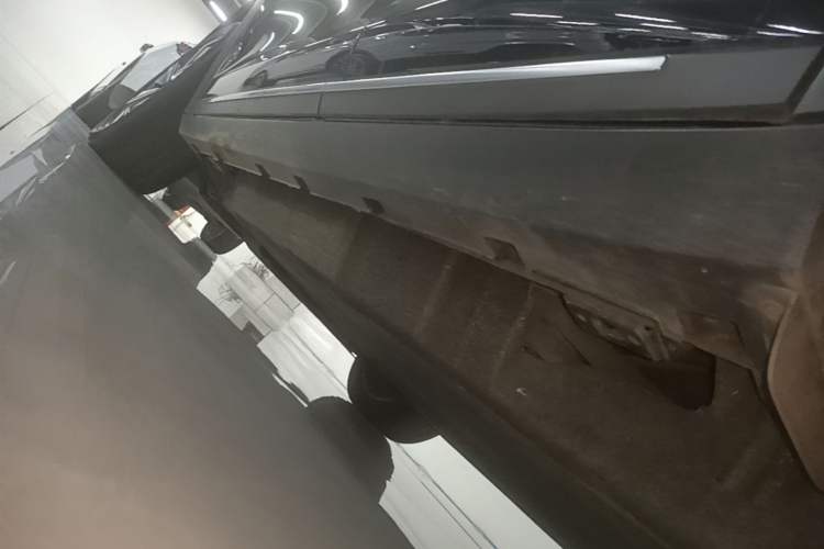 Used BYD Tang New Energy 2022 EV 730KM Luxury Model Left Side Sill