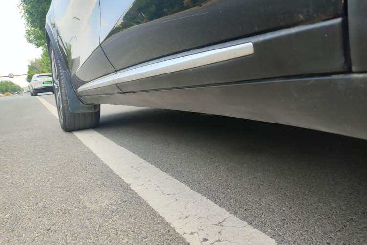 Used BYD Tang New Energy 2022 DM-p 215KM Four-Wheel Drive Flagship Model Left Side Sill